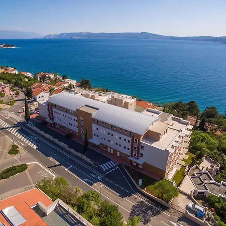 In 39067 * Crikvenica